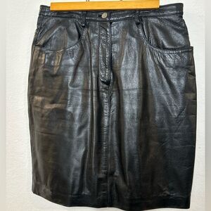 VINTAGE APART IMPRESSIONS BLACK GENUINE LEATHER KNEE LENGTH PENCIL SKIRT SZ 8